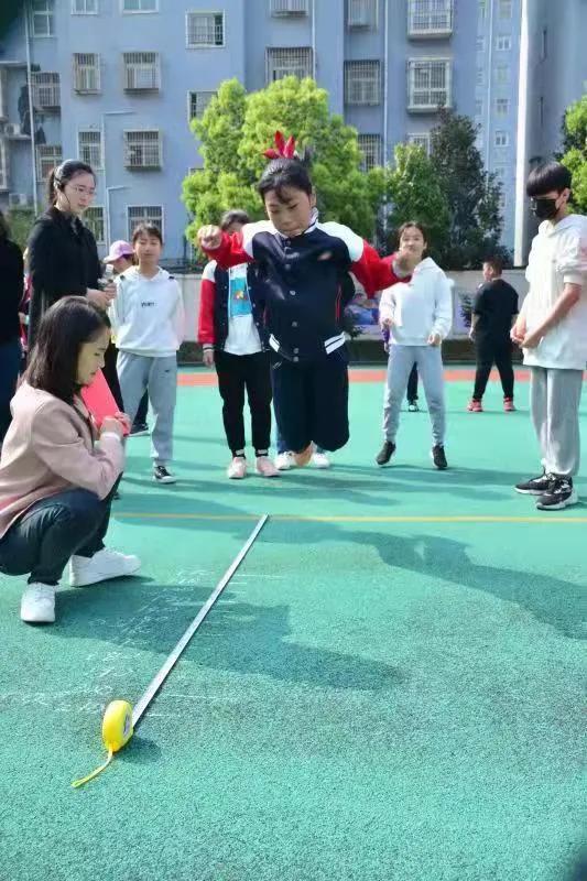 快乐运动健康成长学生感悟,快乐运动健康生活趣味运动会