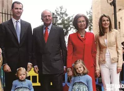 西班牙最穷王室人设崩塌一地鸡毛,西班牙王室的真实现状