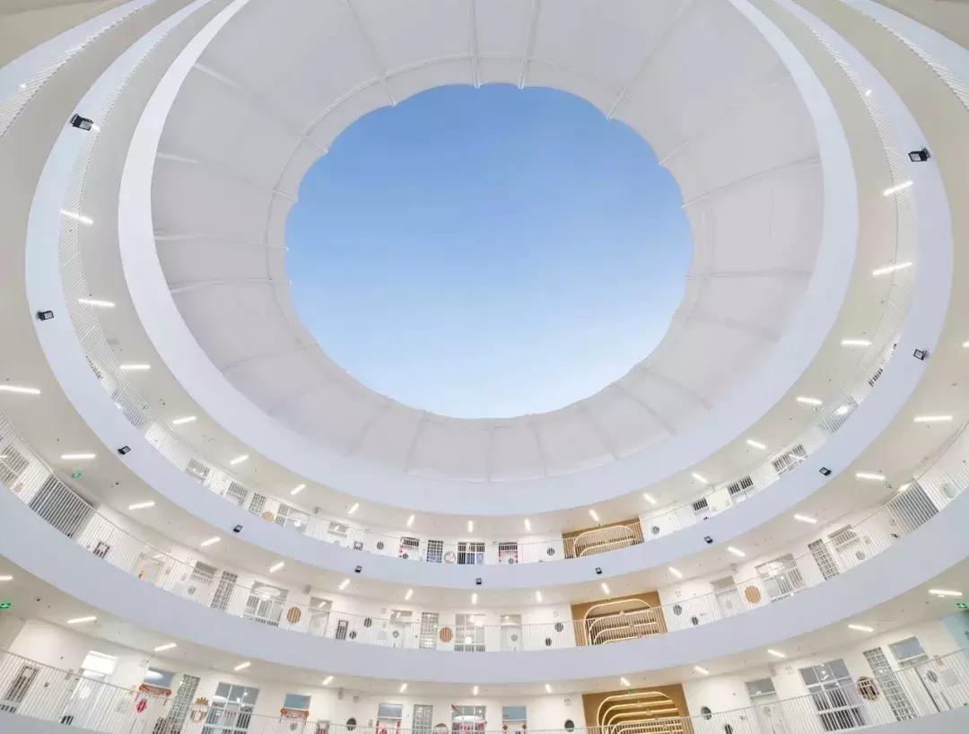 蒙自最有特色的幼儿园,最美棒棒糖幼儿园