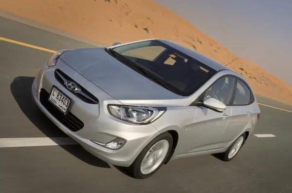 不缺油的沙特人都买啥车？销量前10没有奔驰宝马，日本车占7席