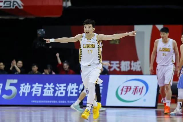 首钢季后赛全纪录夺冠,首钢结束三连败重拾赢球节奏