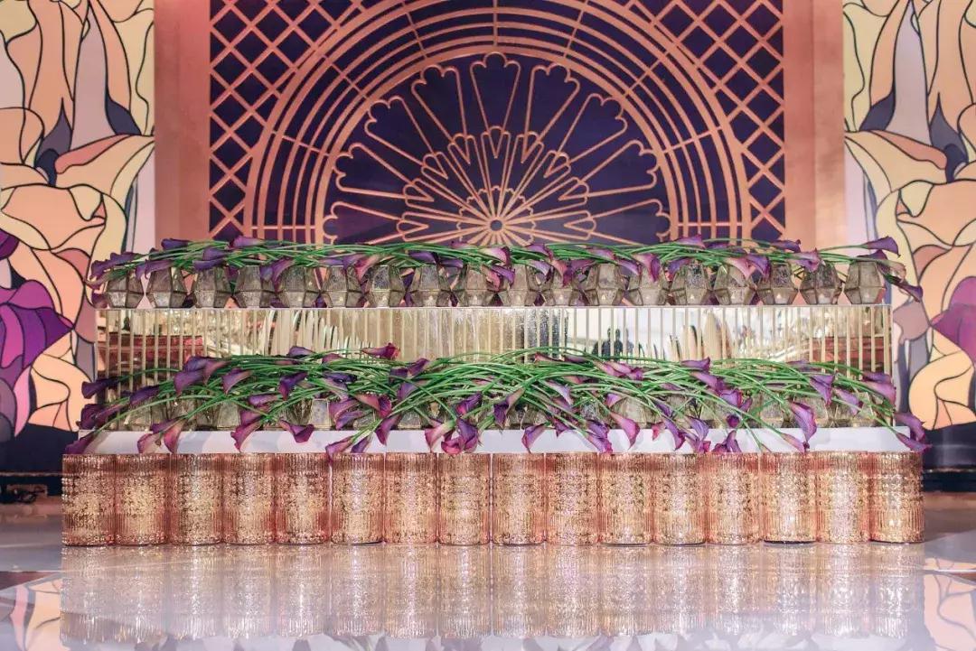 马蹄莲插花怎么养时间长,马蹄莲鲜花养护