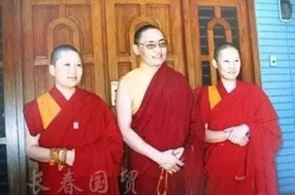 李娜出家的辛酸历史,出家歌手李娜歌坛地位