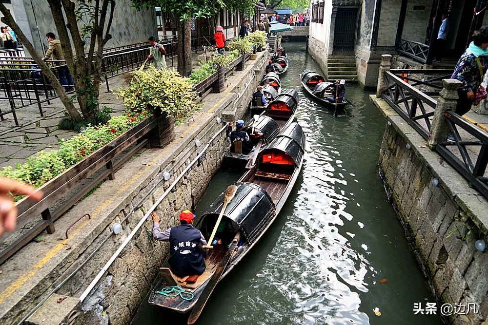 乌篷船——水乡绍兴的交通工具