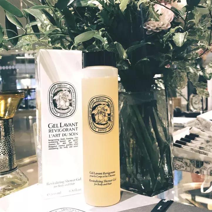 夏天自带体香的秘密,夏天散发体香的秘密