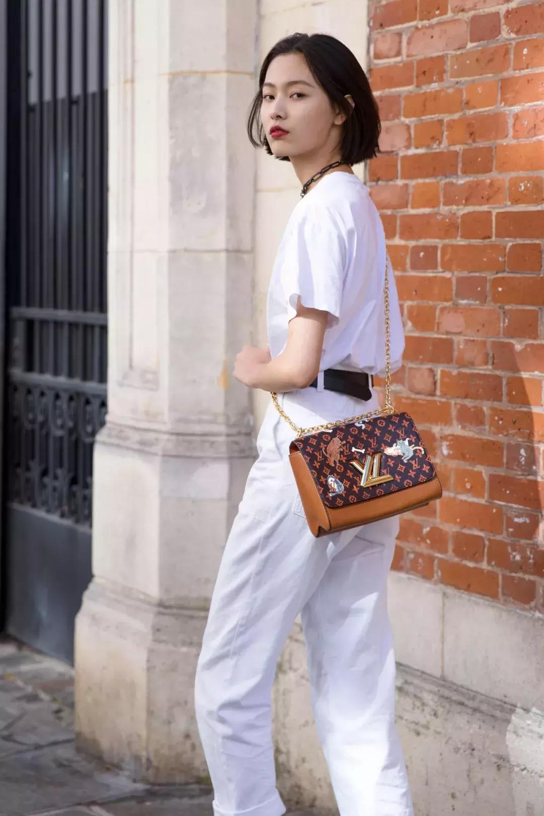 能让唐嫣和张曼玉撞款的，也只有这个包了！