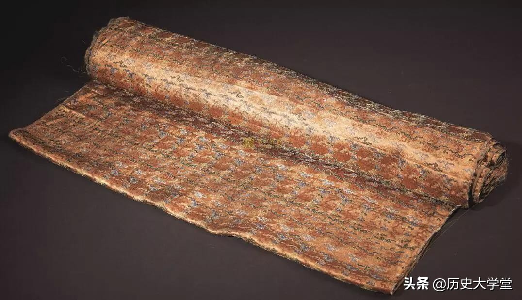 清朝和明朝礼仪有什么区别,明朝和清朝的元宵节怎样过