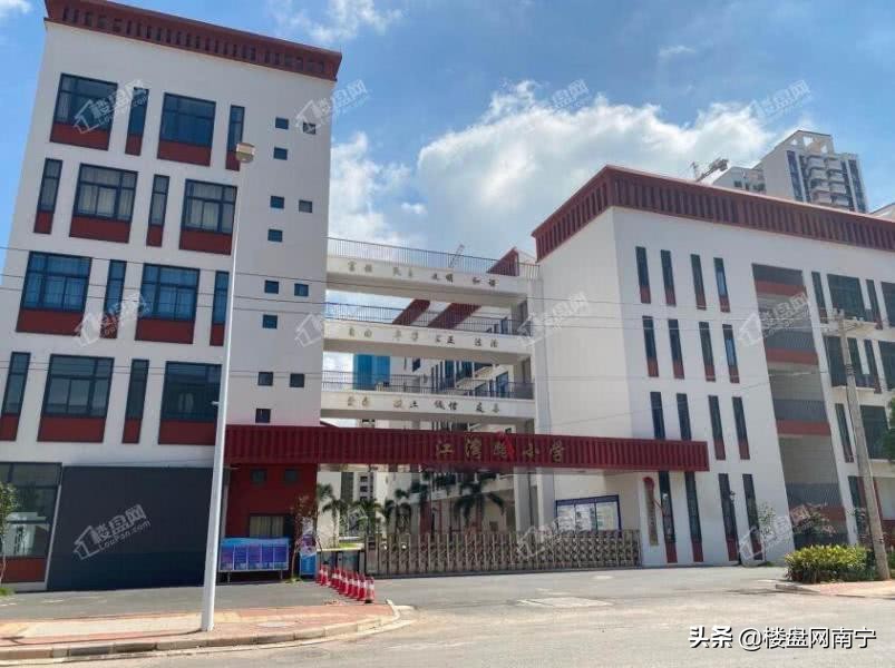 南宁龙岗江景房未来的价值,南宁龙岗江景复式楼盘