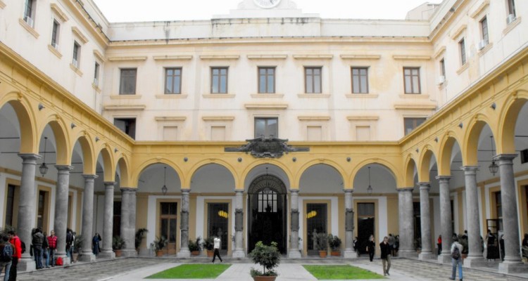 意大利留学费用和申请条件,意大利留学有什么途径及申请条件