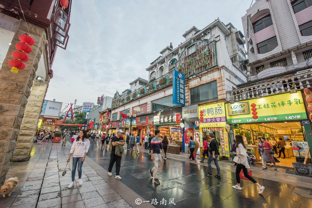 广西桂林步行街,桂林文化古街