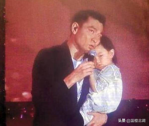 刘德华亲口承诺照顾她度过晚年,刘德华有多照顾新人