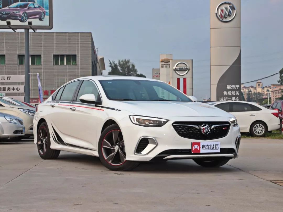 优衣库抢疯的裤子,优衣库联名freeforalltime