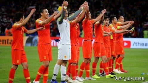 错失良机，国足0-3伊朗止步于8强，“里皮时代”终结