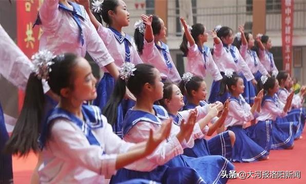 不忘初心谱华章——洛阳市实验中学举办建校50年庆祝活动