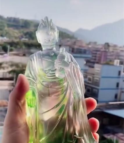 奥特曼青铜器文物,奥特曼形状的陶瓷文物