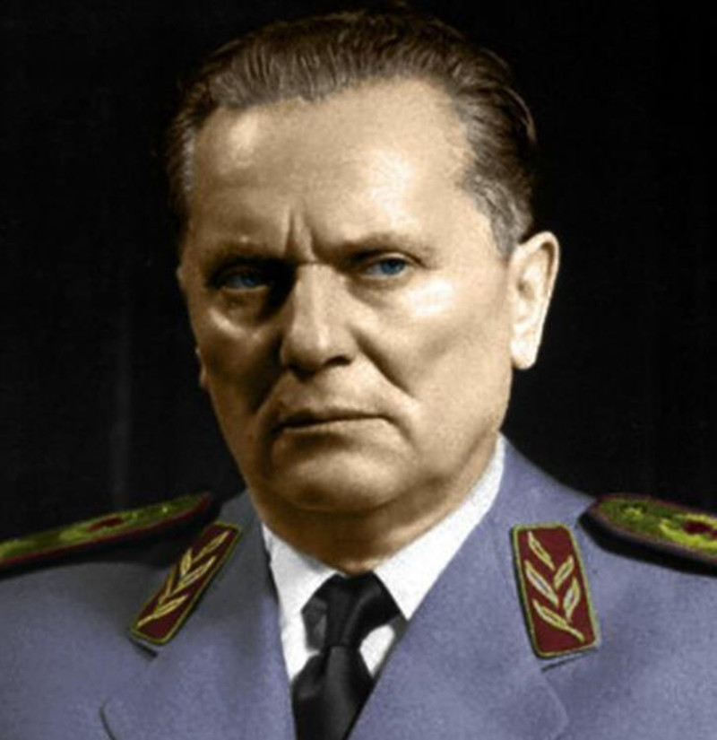 美国轰炸南斯拉夫使馆内幕,99年美国轰炸驻南使馆事件始末