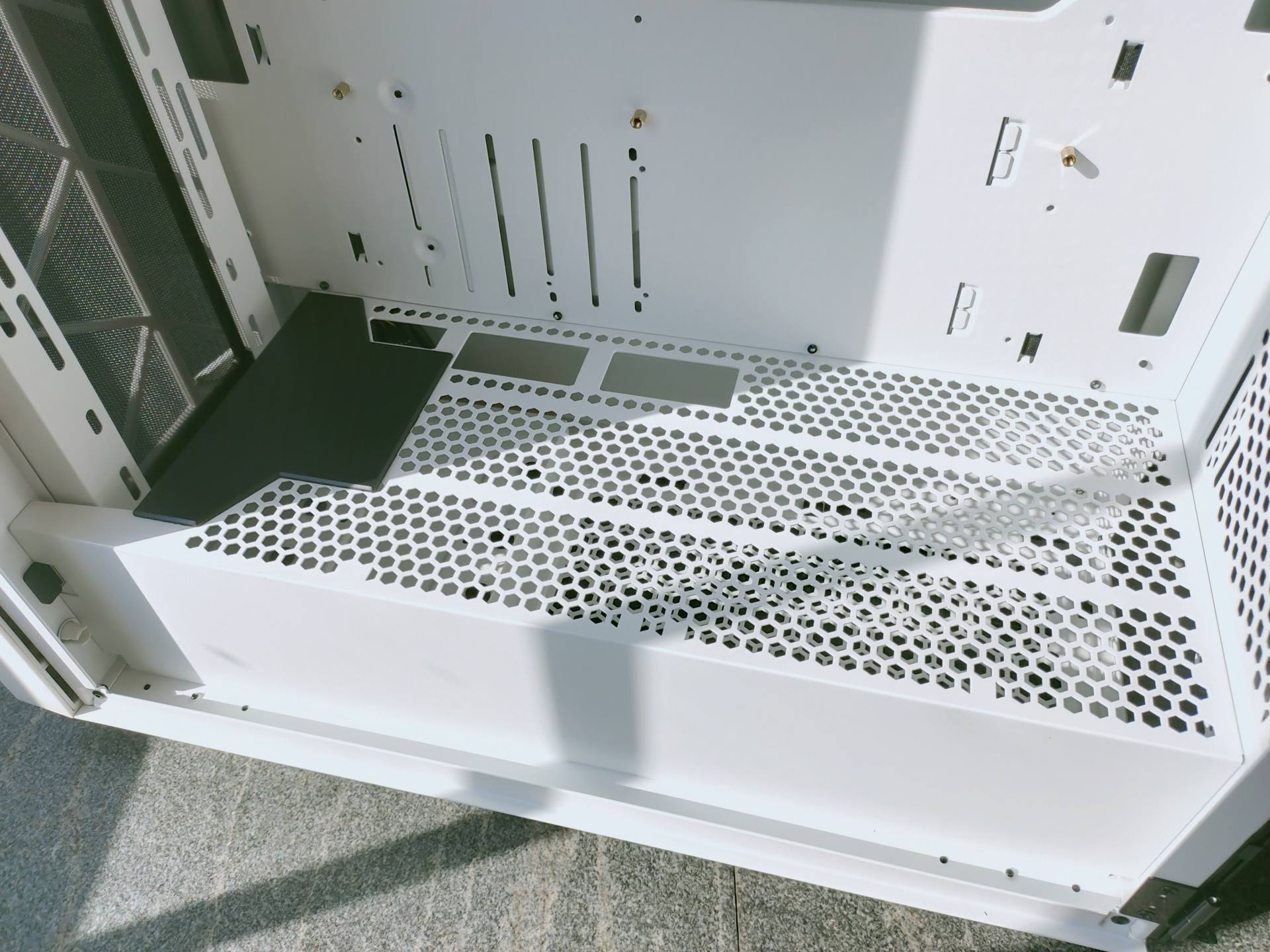 鑫谷开元t1装机视频,鑫谷开元t1机箱怎么样