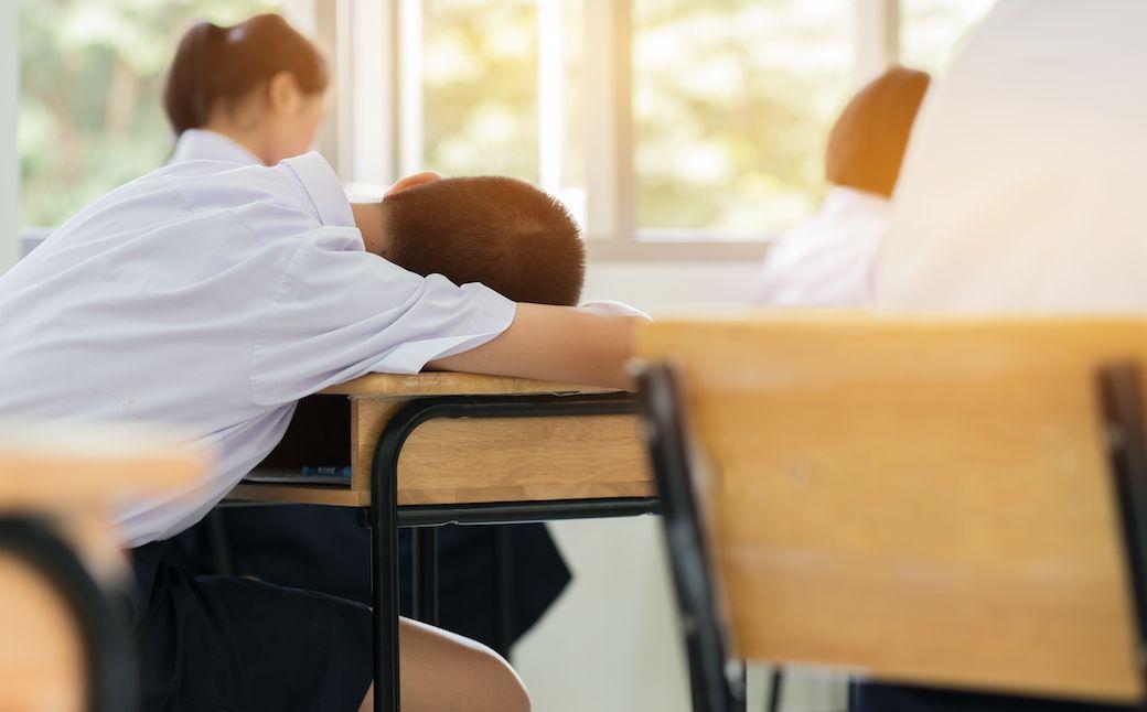 孙俪晒儿子8岁照片,孙俪发文记录儿子暖心一幕