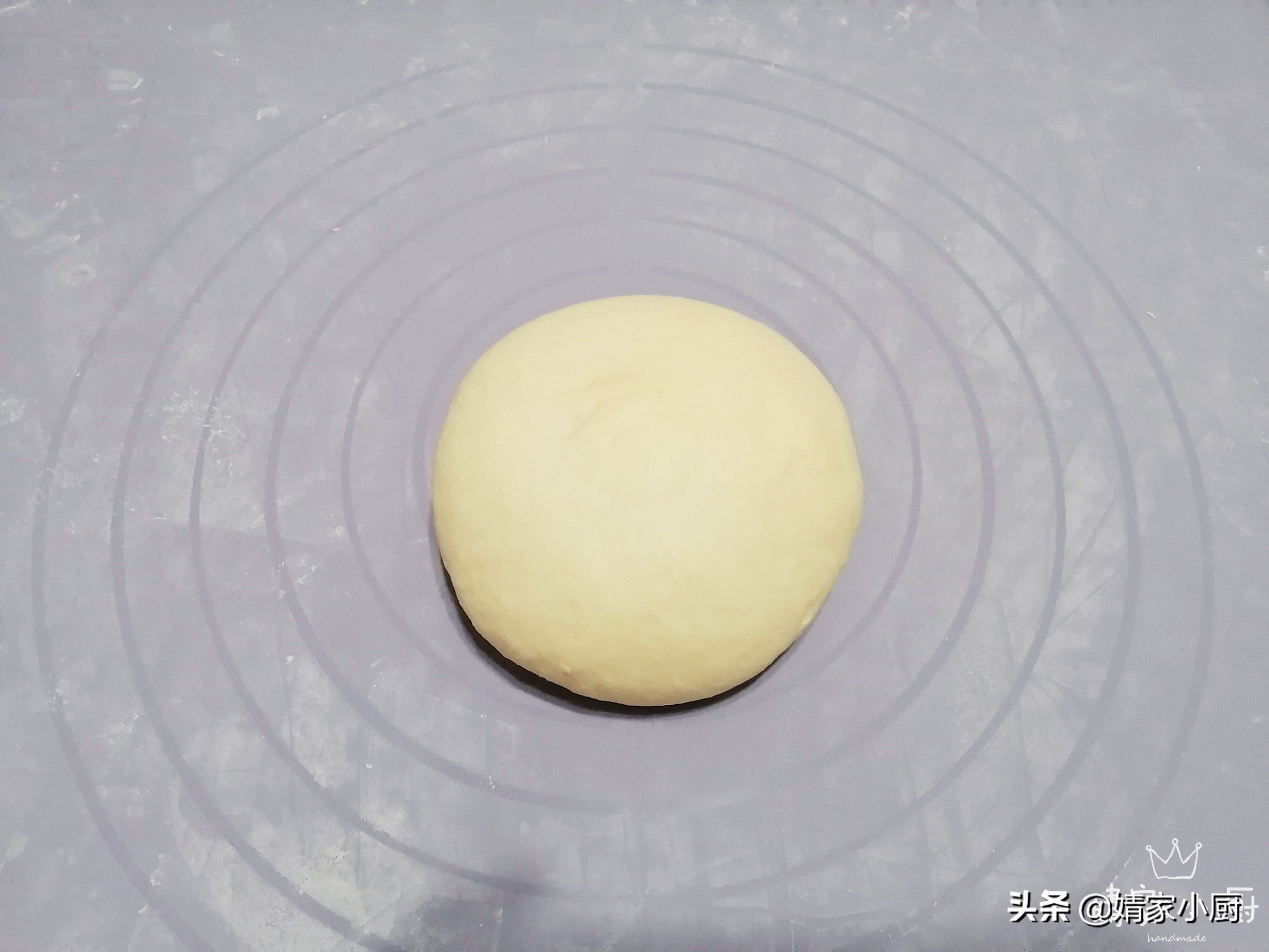 简单又白又软的馒头,如何做简单的双色馒头