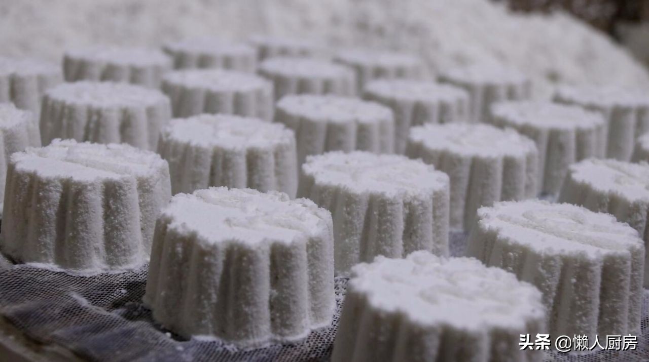 过年需要仪式感的年味,中国过年的传统年糕怎么做