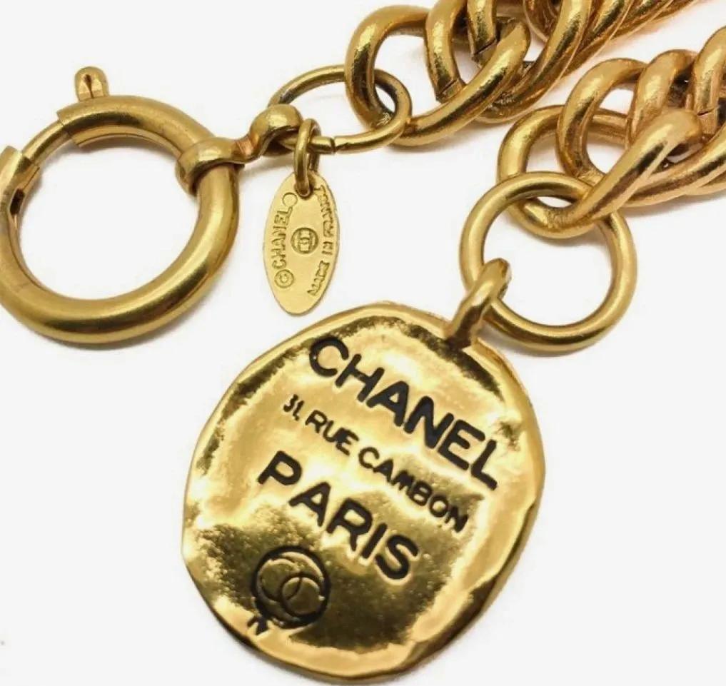 钟楚曦耳环高清图片,钟楚曦耳饰特辑