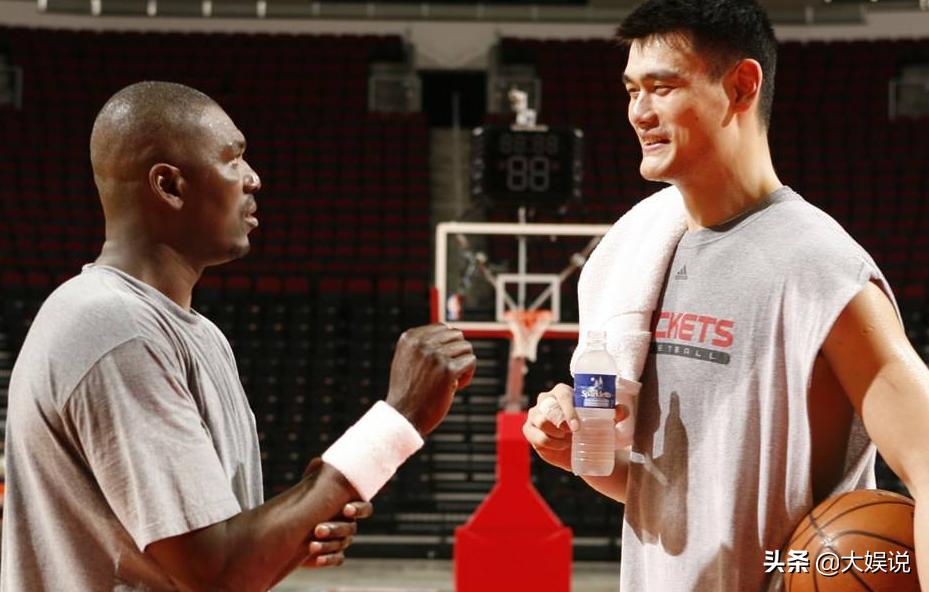 nba十大中锋姚明实力可以排多少,历史最佳中锋姚明