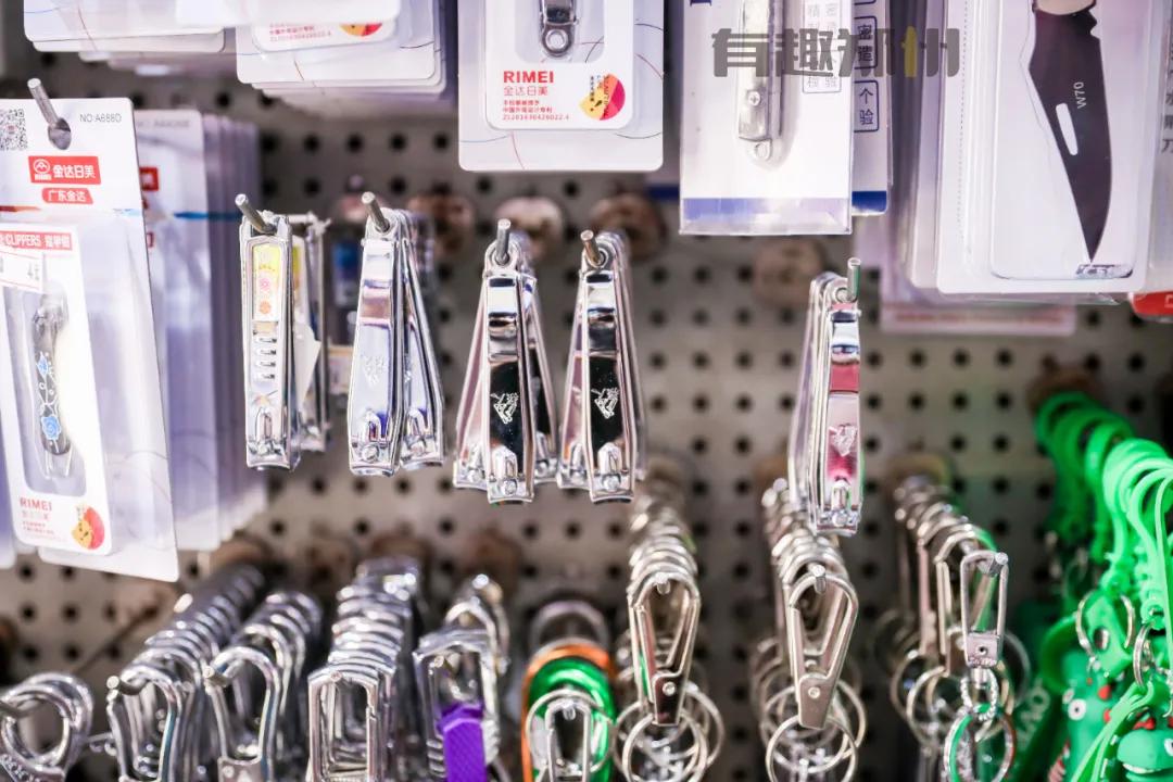 郑州最大的2元店,郑州8090怀旧餐厅