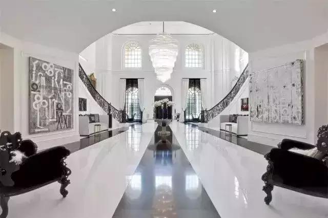 梅西c罗内马尔住处,梅西c罗贝克汉姆谁成就高