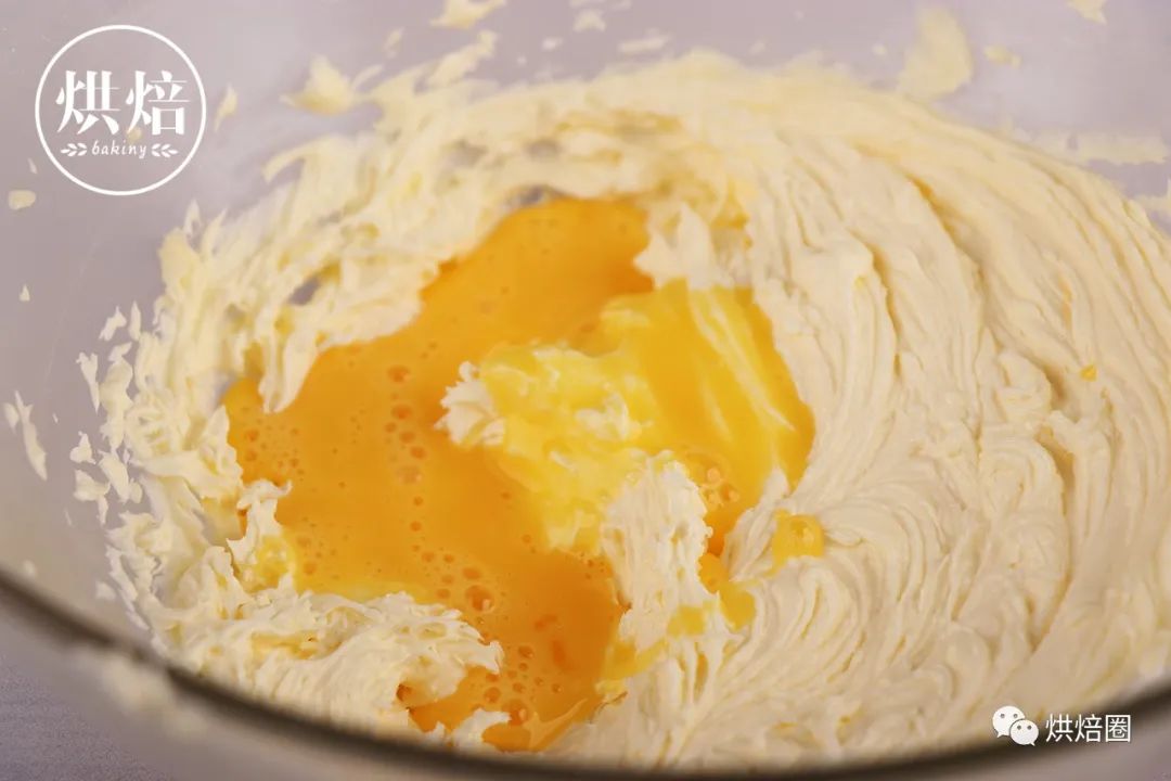 凤梨酥酸甜可口,凤梨酥馅炒成凤梨糖了