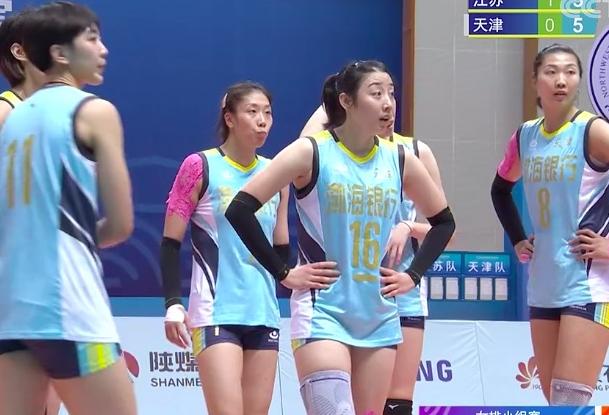 女排3比0战胜日本,女排3比0完胜美国队