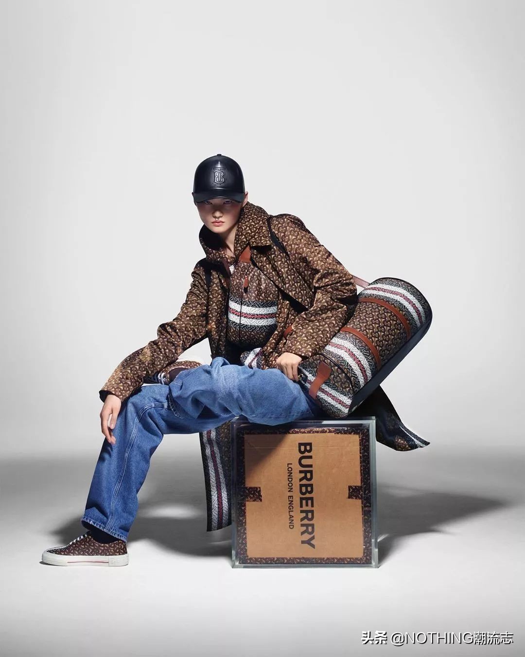 近期比较火的时尚品牌,十大潮流时尚品牌