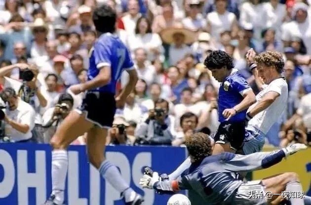 为什么喜欢足球呢,为什么都爱马拉多纳