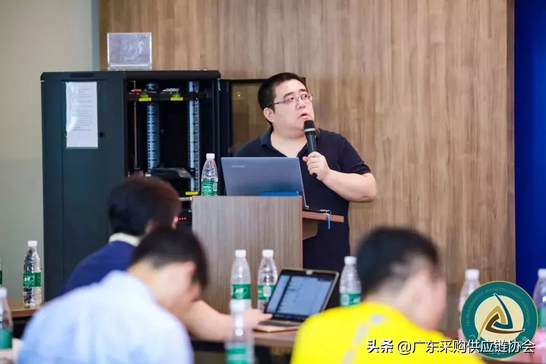 热烈祝贺商会顺利召开,热烈祝贺庆典行业年会圆满成功