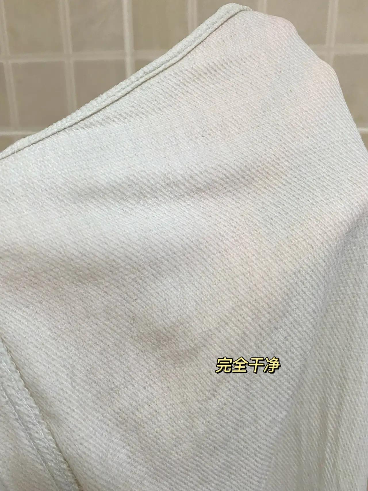 衣服上碳素笔渍印怎么去除,怎么去除衣服上的画笔印