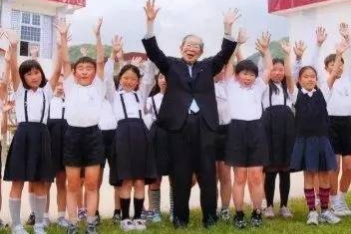 国宝中医养肝方法视频,105岁长寿秘诀日野原重明