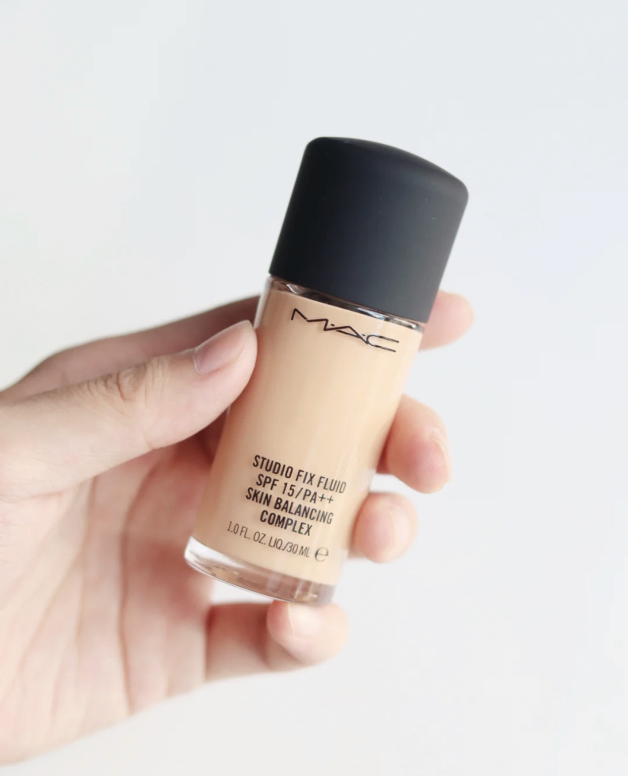 兰蔻和mac哪个粉底液好,口碑最好的粉底液