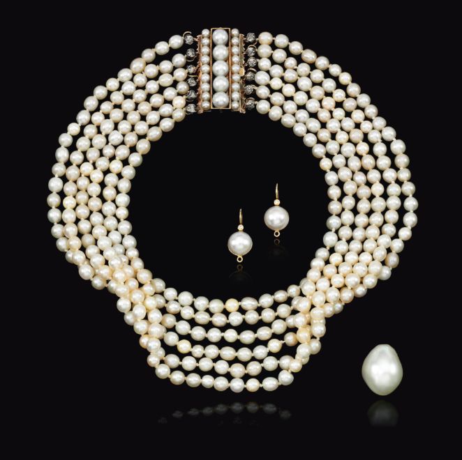 价值200000000人民币的珠宝长啥样？看到的时候人们都惊呆了