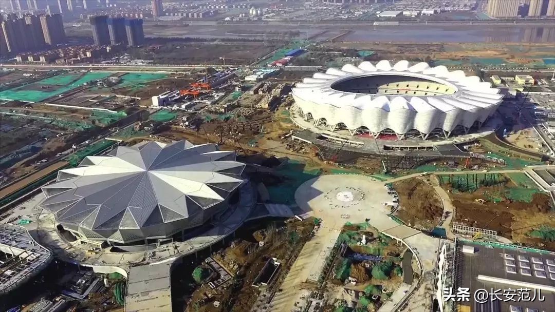 西安最震撼奥体中心夜景,西安石榴花体育场介绍