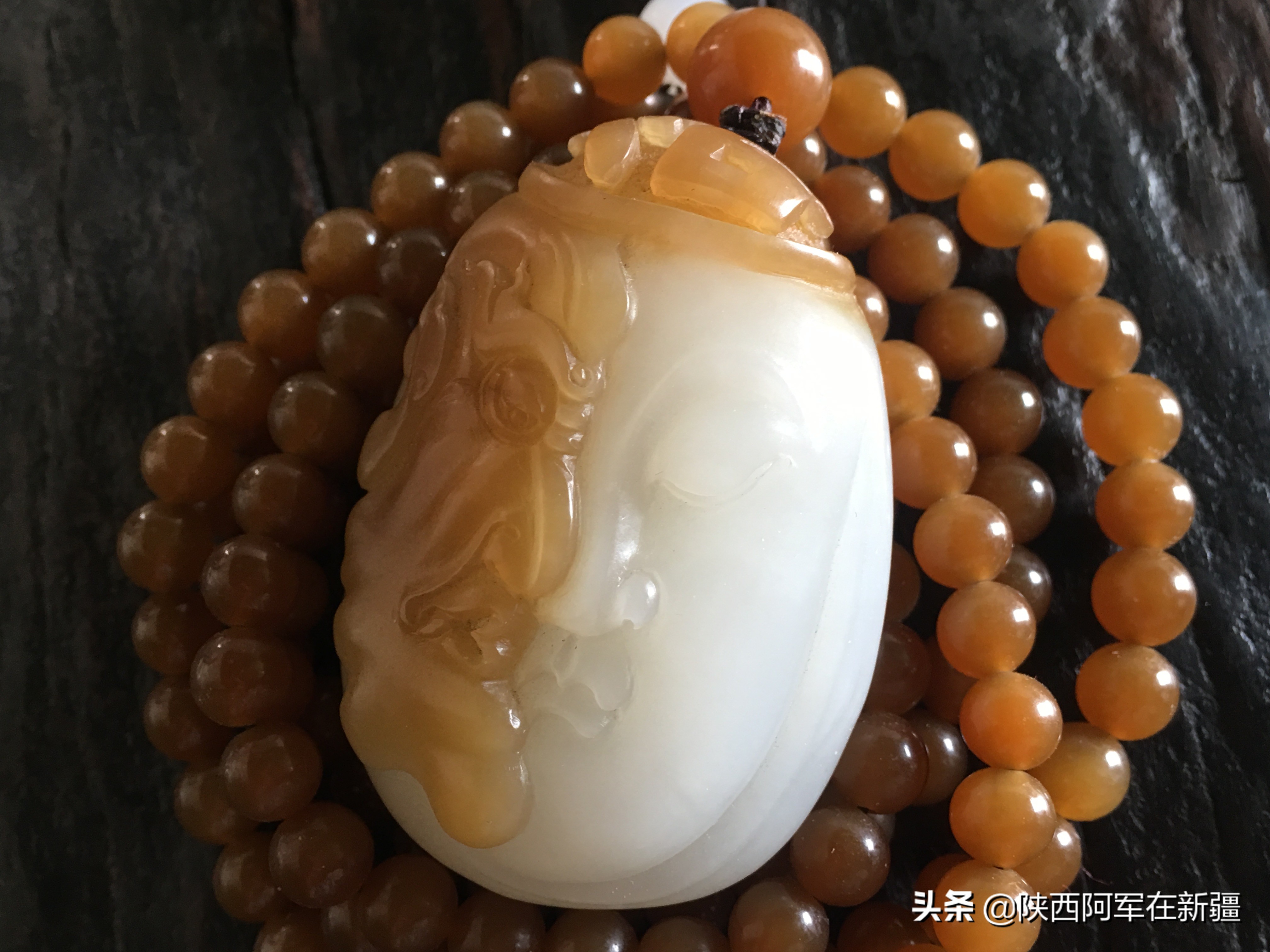 新疆和田且末玉山料,和田玉金丝玉和且末山料对比