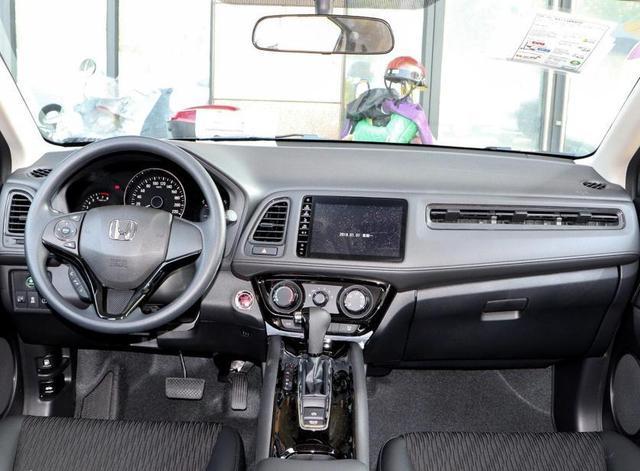 开本田雅阁的人档次,开广汽本田缤智的人