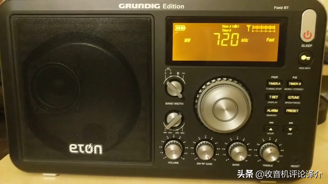 大便携式收音机的较量——德生S8800与美国伊顿FieldBT对比评测