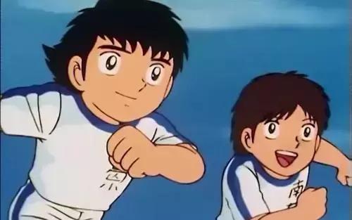 美国足球球星贝克汉姆,曾在中国踢球的球星