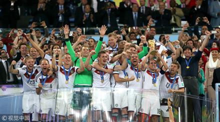 从业界模板到内忧外患德国足球怎么了?