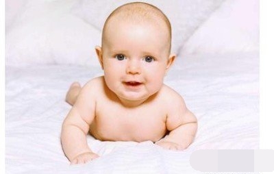 新生儿宝宝受凉了有哪些症状,新生儿受凉怎么治