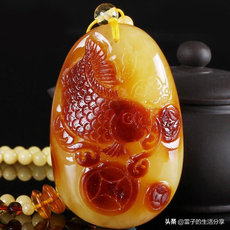 菩提子配饰翡翠,菩提子蜜蜡配饰图