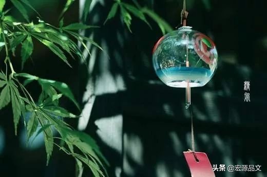 如何快速说出夸人的成语,夸人如何用成语来描述呢