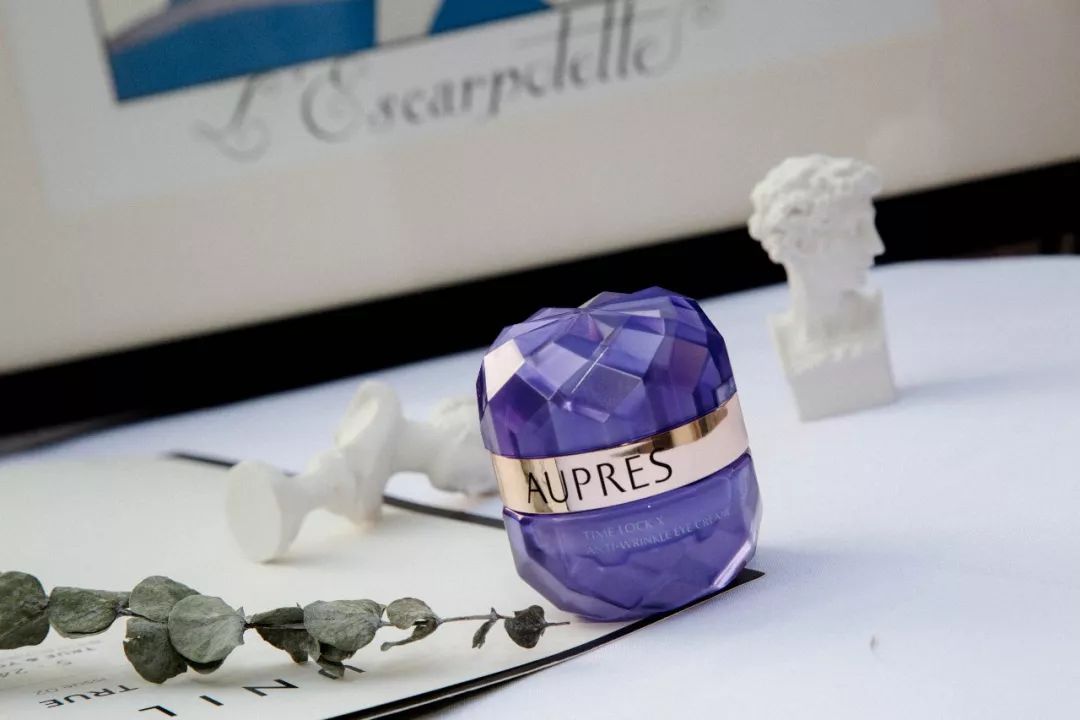 平价唇膏平替,20多块的唇膏300多的