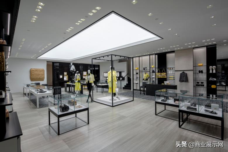 chanel香奈儿旗舰店,chanel香奈儿蛇纹链条单肩斜挎包