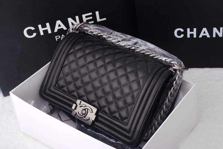 奢侈品二手包包捡漏真假,假的奢侈品拿去二手店卖