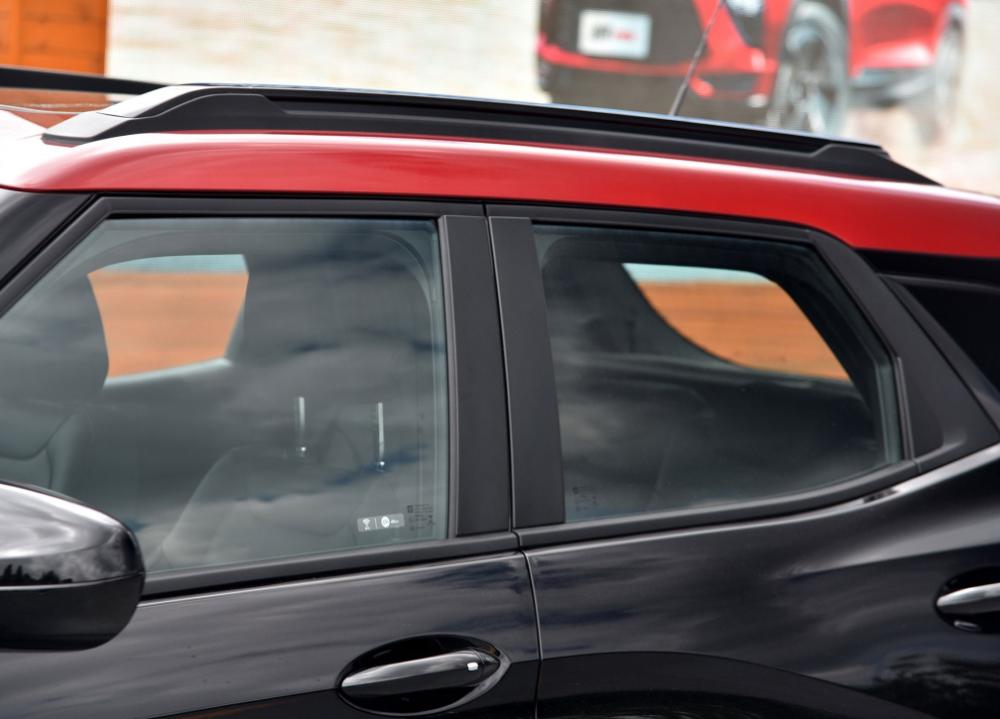 雪佛兰最霸气中型suv,雪佛兰黑武士suv落地价